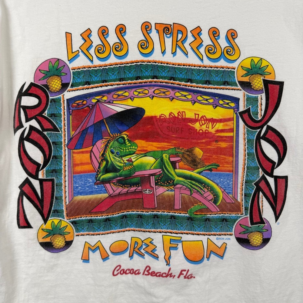Ron Jon Surf Shop Cocoa Beach Florida Iguana Graphic Pocket T-Shirt White Large